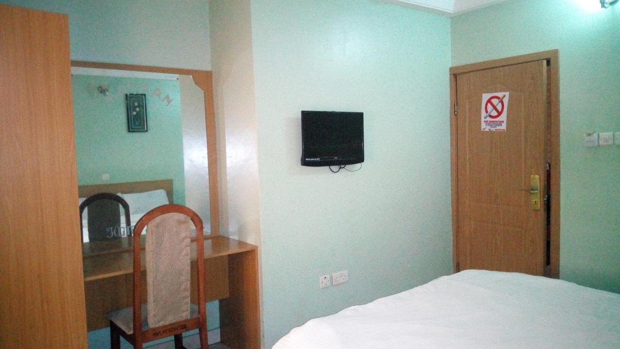 Mataan Hotel And Suites Ibadan Exteriör bild