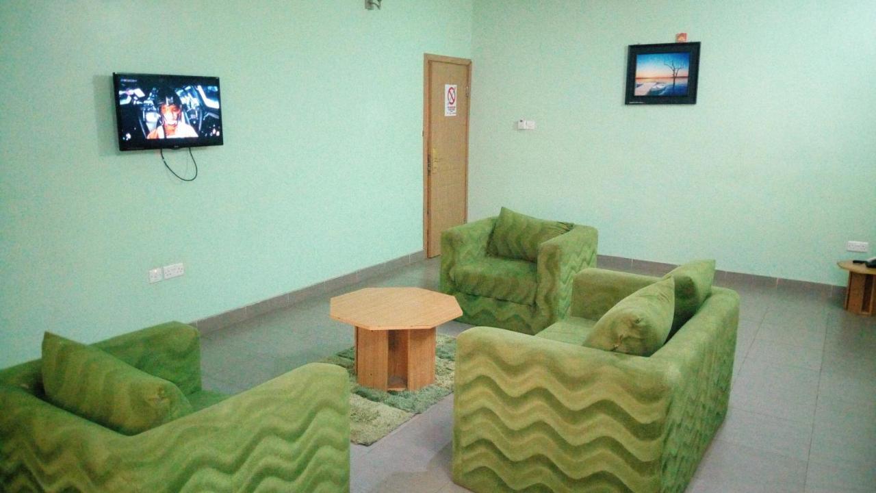 Mataan Hotel And Suites Ibadan Exteriör bild