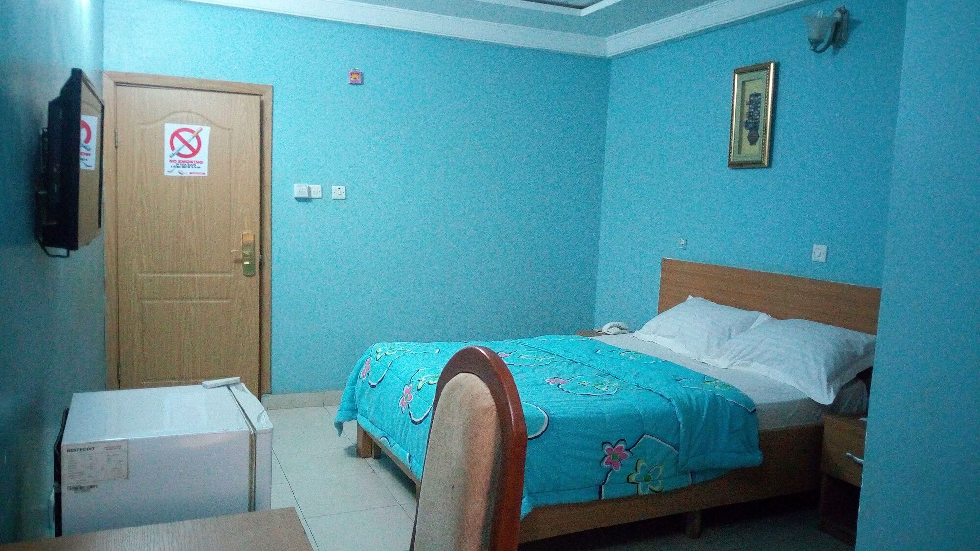 Mataan Hotel And Suites Ibadan Exteriör bild